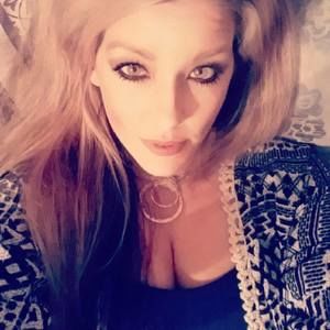 Meet your Posher, Kelli